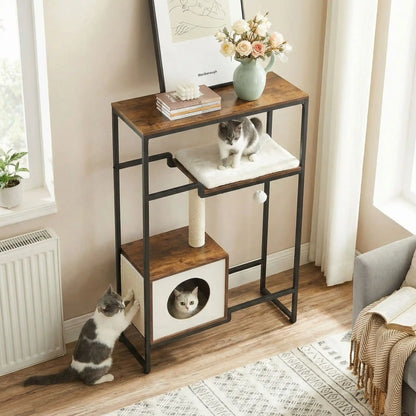 chat-qui-fait-ses-griffes-grace-a-son-arbre-a-chat