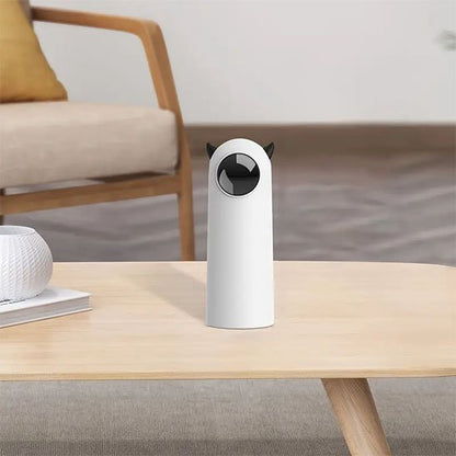 Laser chat interactif blanc a oreilles de chats