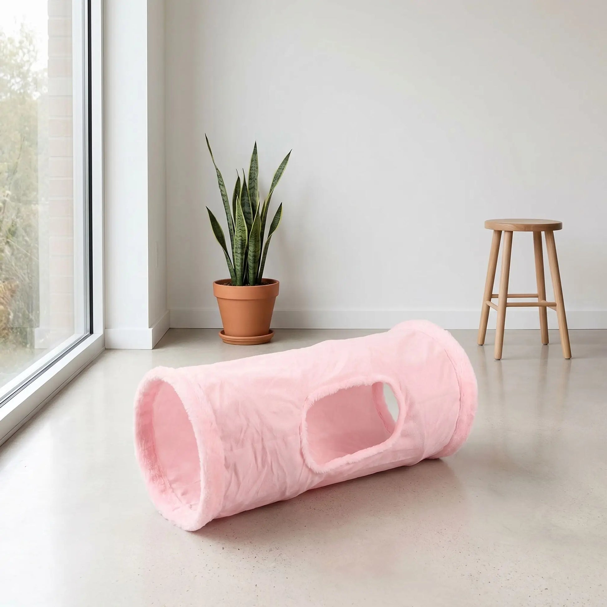 tunnel chat pliable en tissu doux rose a ouvertures laterales